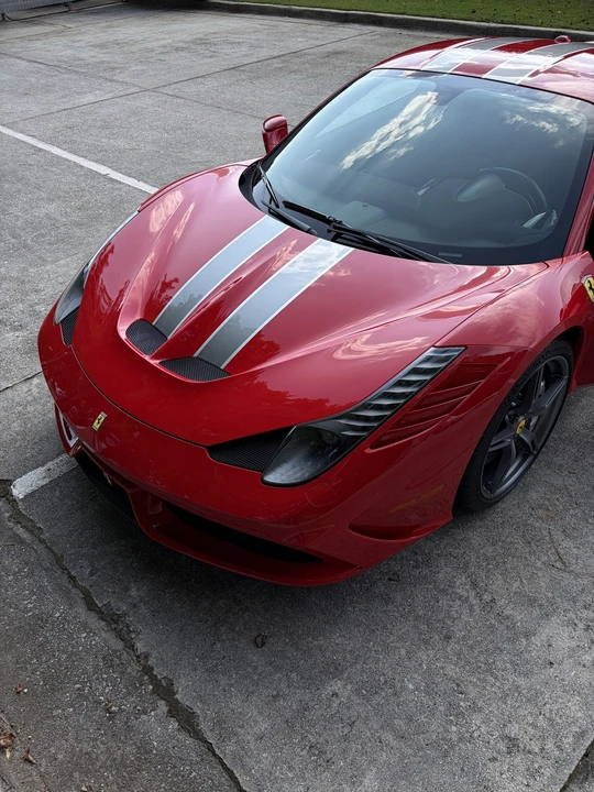 2015 Ferrari 458 Speciale - Image 14 of 31