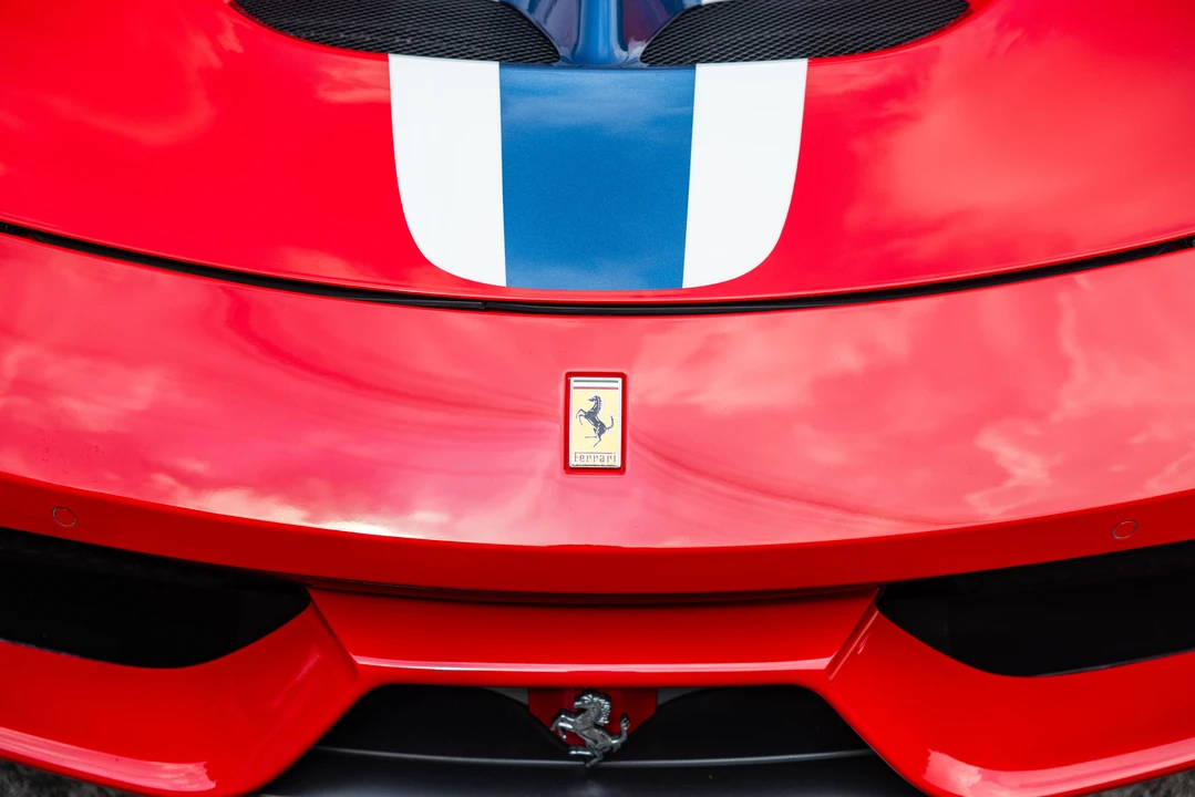 2015 Ferrari 458 Speciale - Image 20 of 31