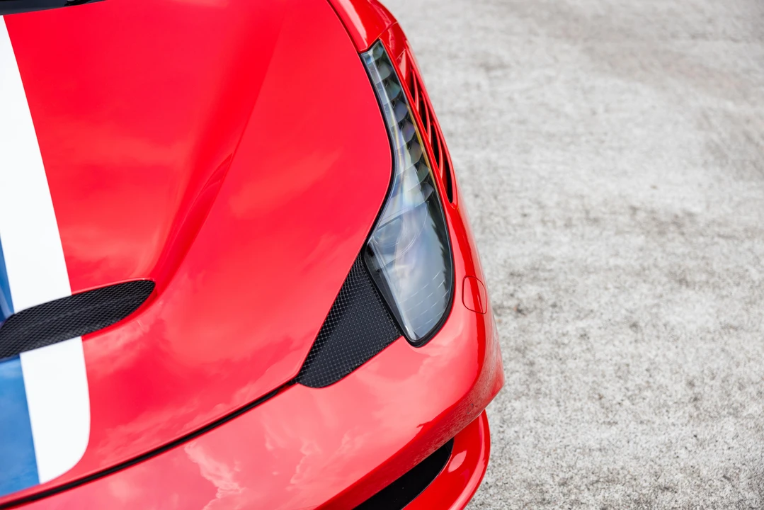 2015 Ferrari 458 Speciale - Image 21 of 31