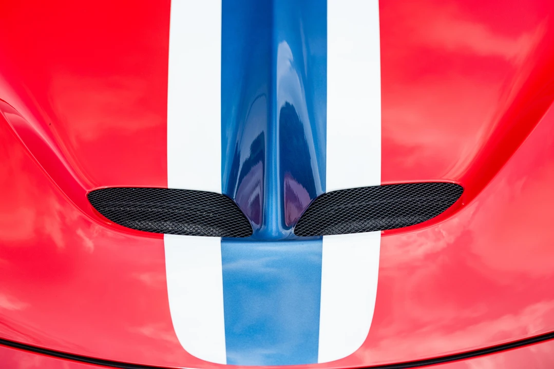 2015 Ferrari 458 Speciale - Image 22 of 31