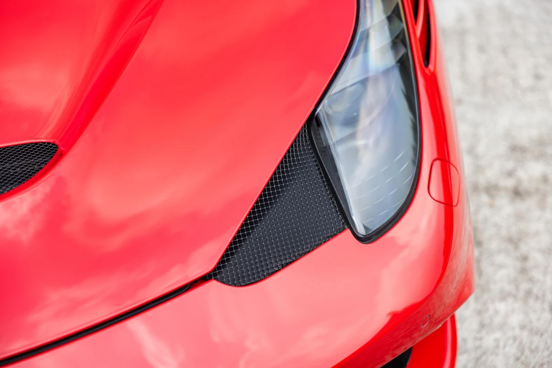 2015 Ferrari 458 Speciale - Image 26 of 31