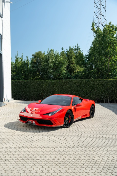 2015 Ferrari 458 Speciale - Image 7 of 31