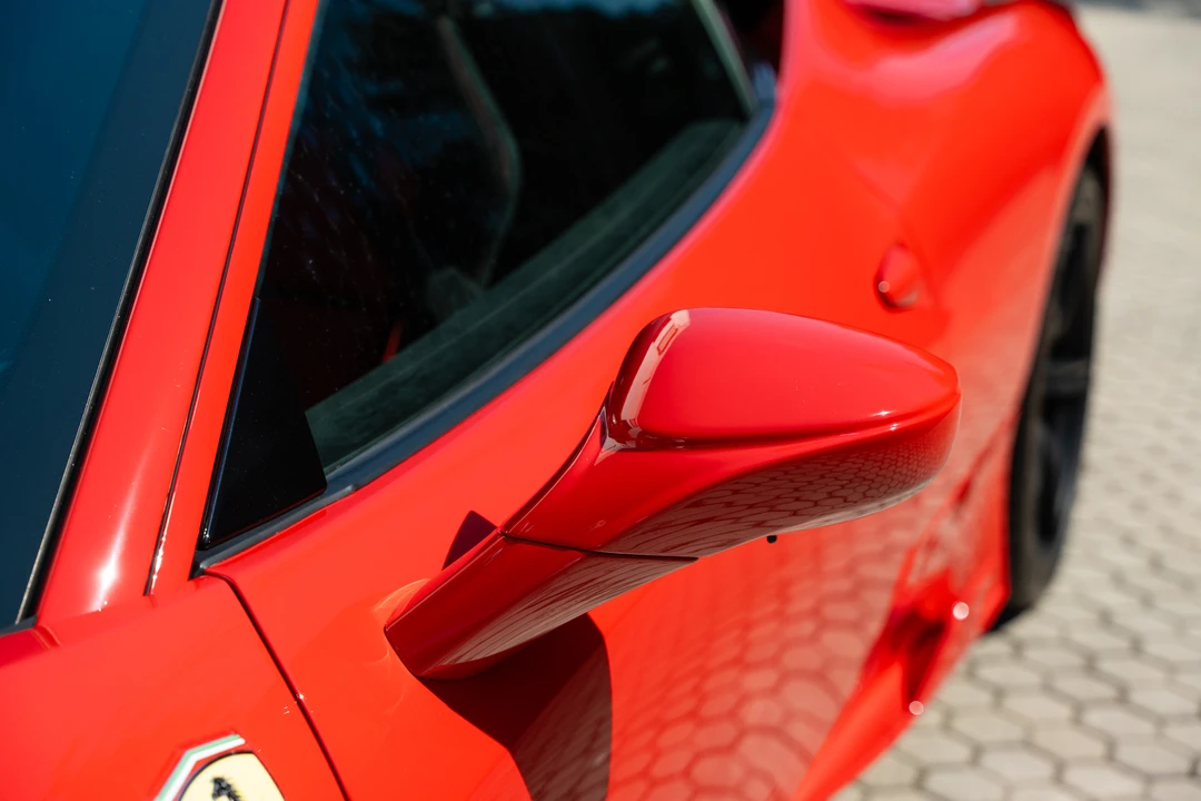 2015 Ferrari 458 Speciale - Image 26 of 31