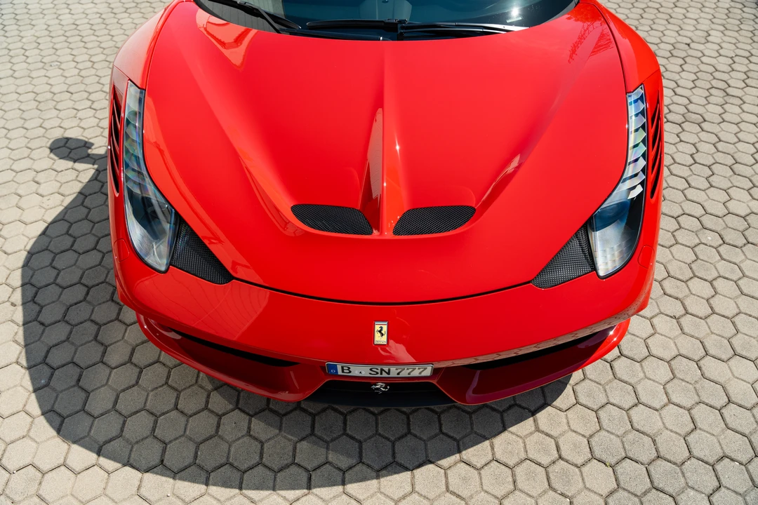 2015 Ferrari 458 Speciale - Image 29 of 31