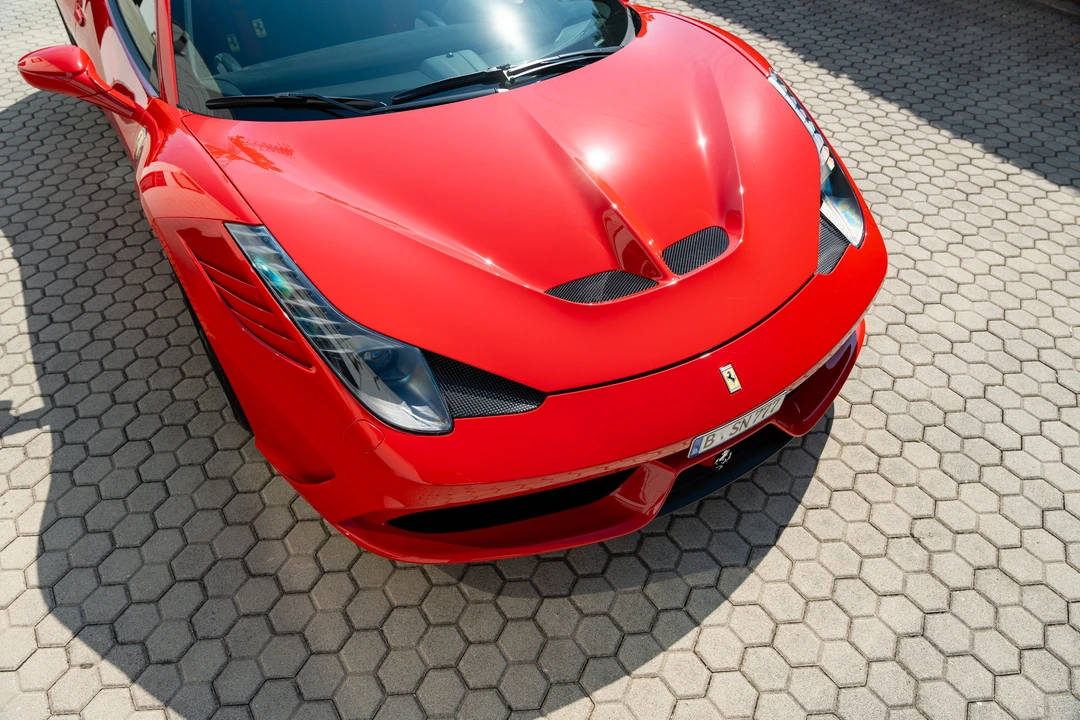 2015 Ferrari 458 Speciale - Image 30 of 31