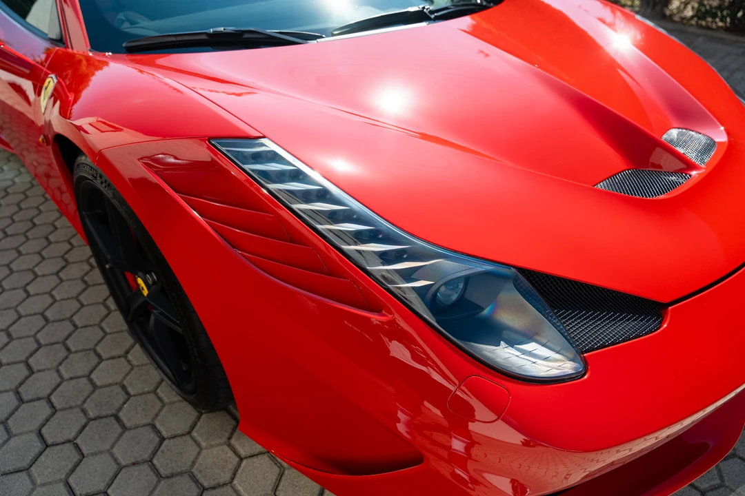 2015 Ferrari 458 Speciale - Image 31 of 31