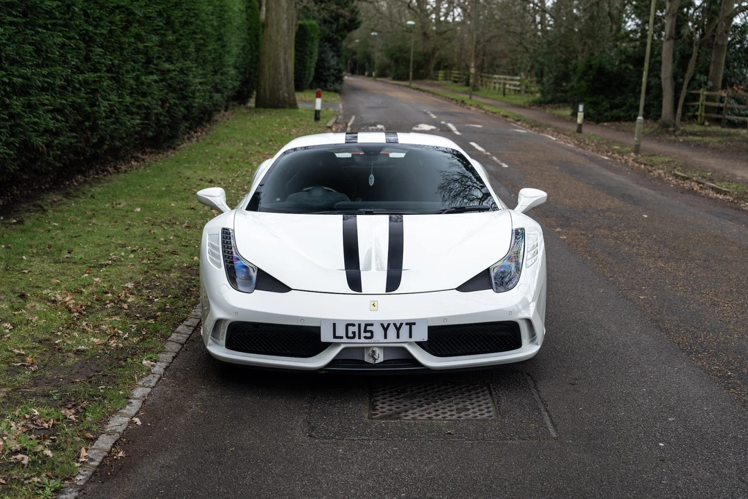2015 Ferrari 458 Speciale - Image 3 of 31