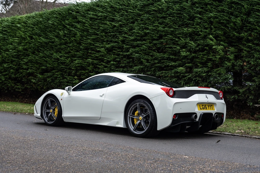 2015 Ferrari 458 Speciale - Image 6 of 31