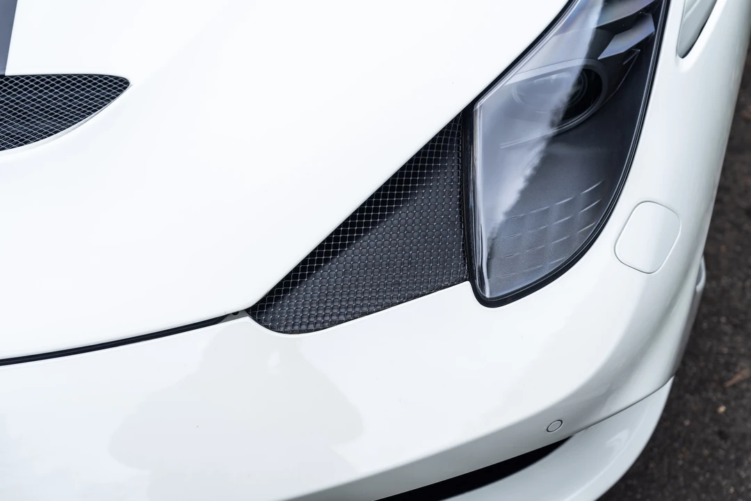2015 Ferrari 458 Speciale - Image 16 of 31