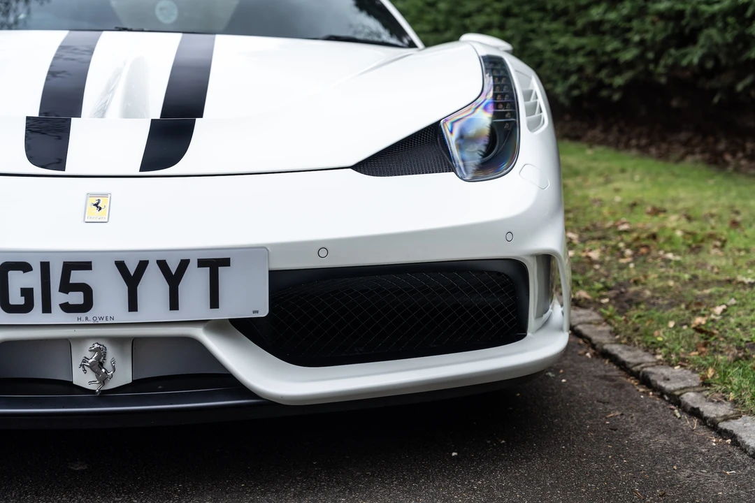 2015 Ferrari 458 Speciale - Image 17 of 31