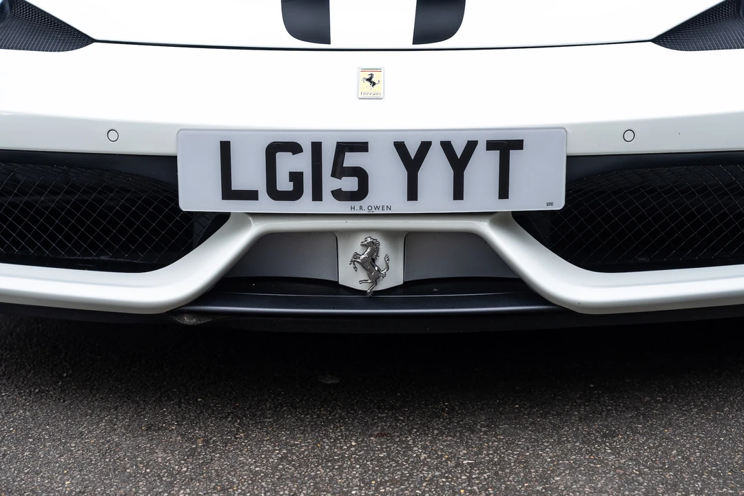 2015 Ferrari 458 Speciale - Image 21 of 31