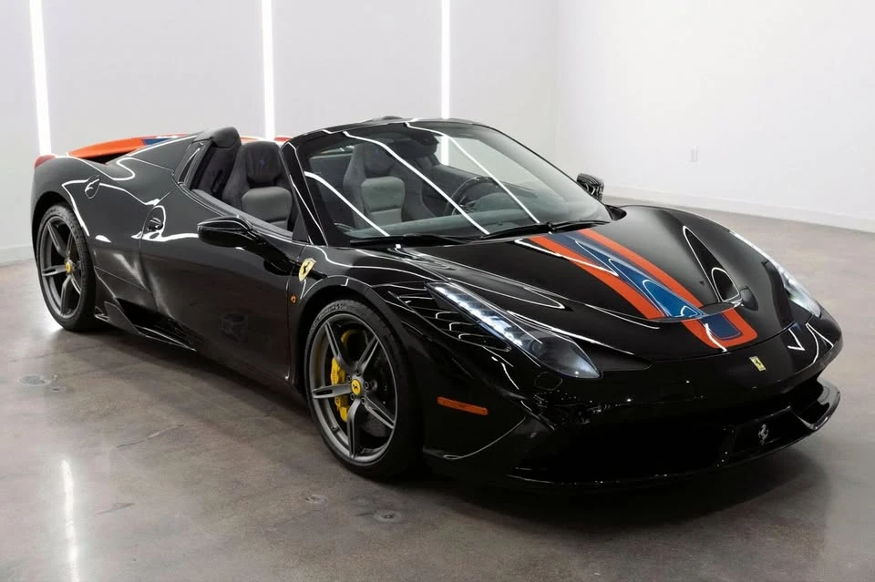 2015 Ferrari 458 Speciale Aperta - Image 3 of 15