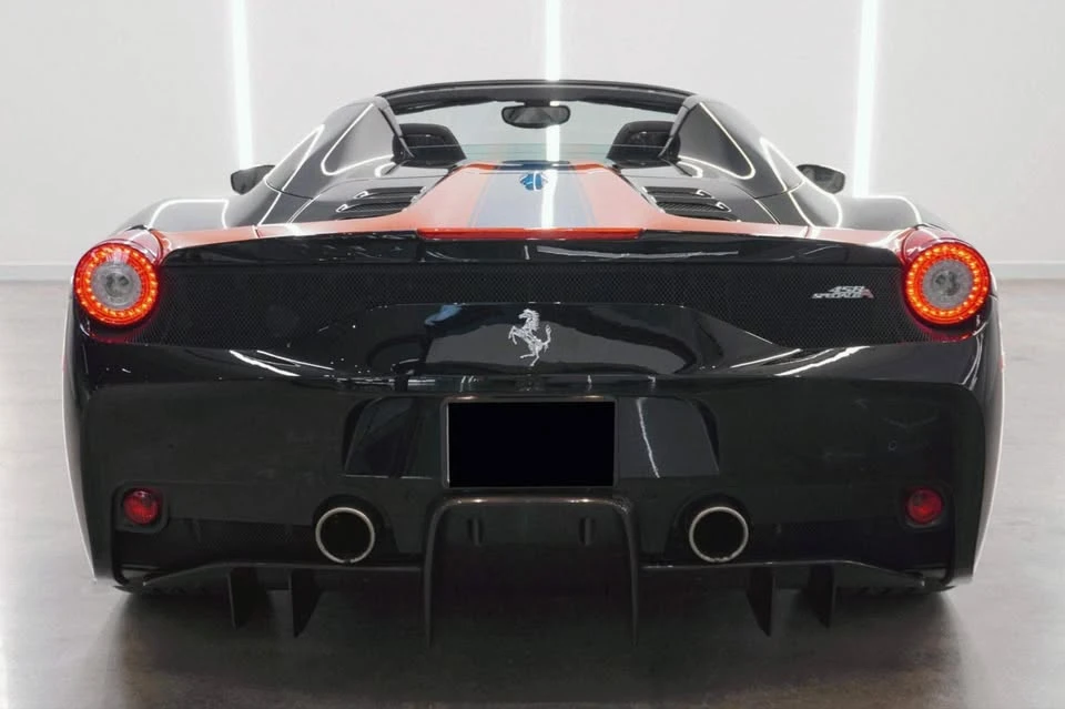 2015 Ferrari 458 Speciale Aperta - Image 4 of 15
