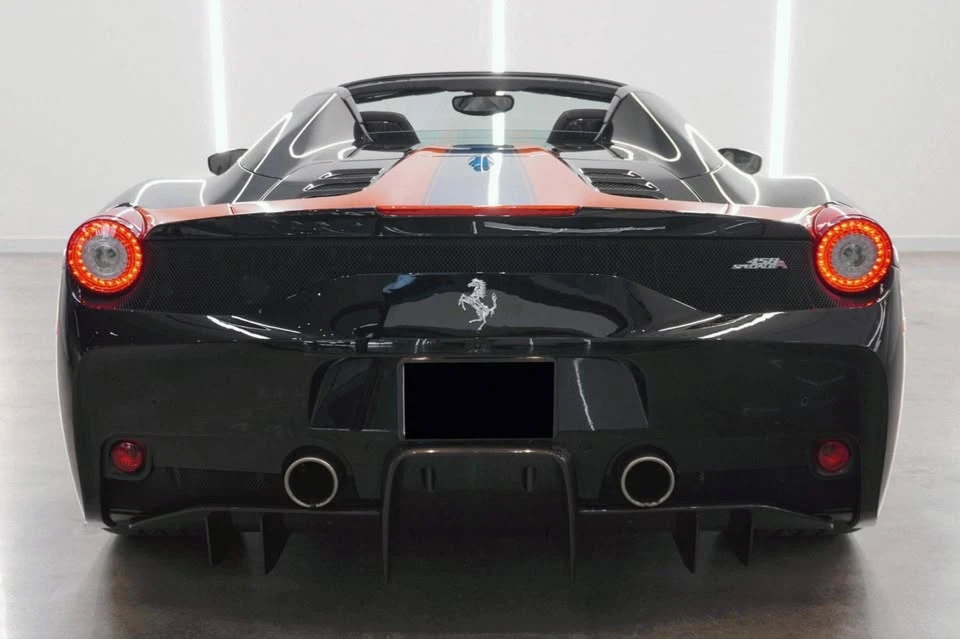 2015 Ferrari 458 Speciale Aperta - Image 4 of 15