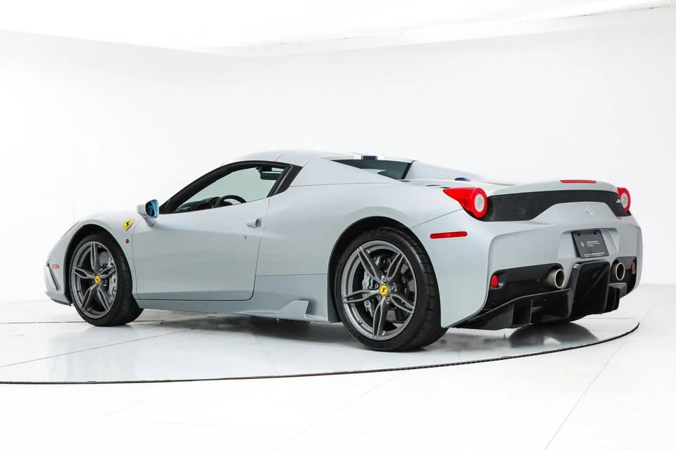 2015 Ferrari 458 Speciale Aperta - Image 3 of 8