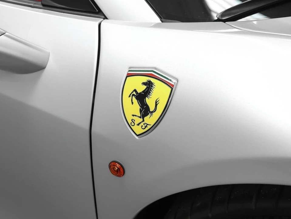 2015 Ferrari 458 Speciale Aperta - Image 12 of 22