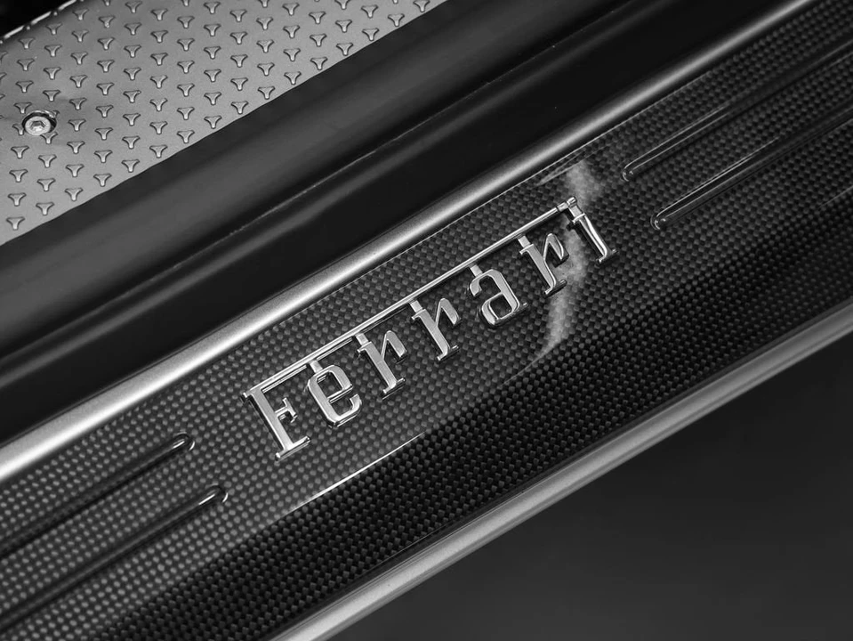 2015 Ferrari 458 Speciale Aperta - Image 21 of 22
