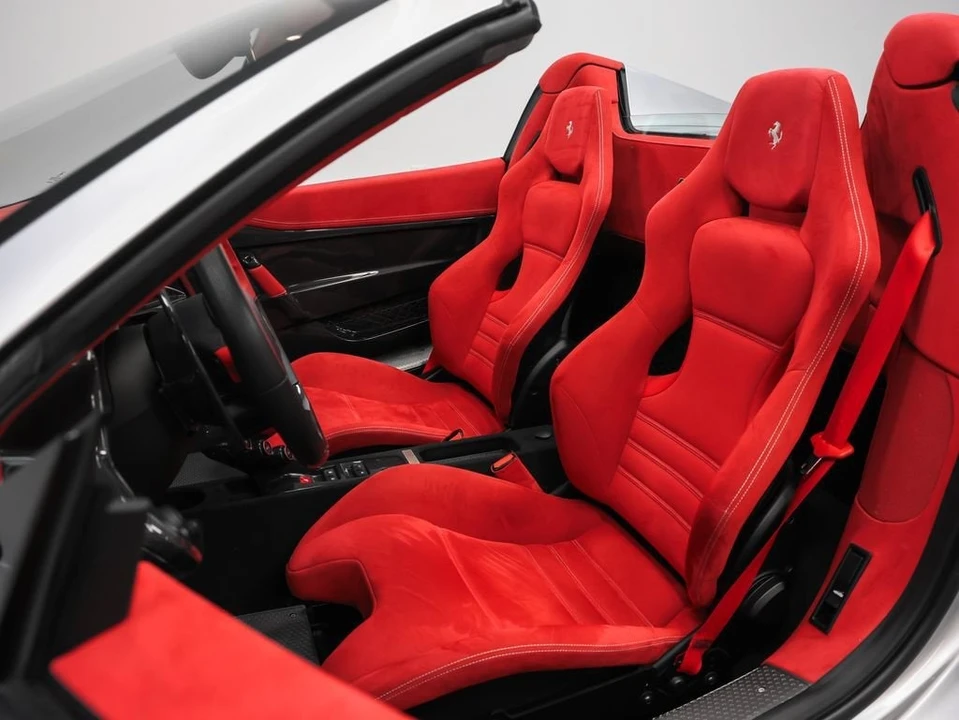 2015 Ferrari 458 Speciale Aperta - Image 3 of 22