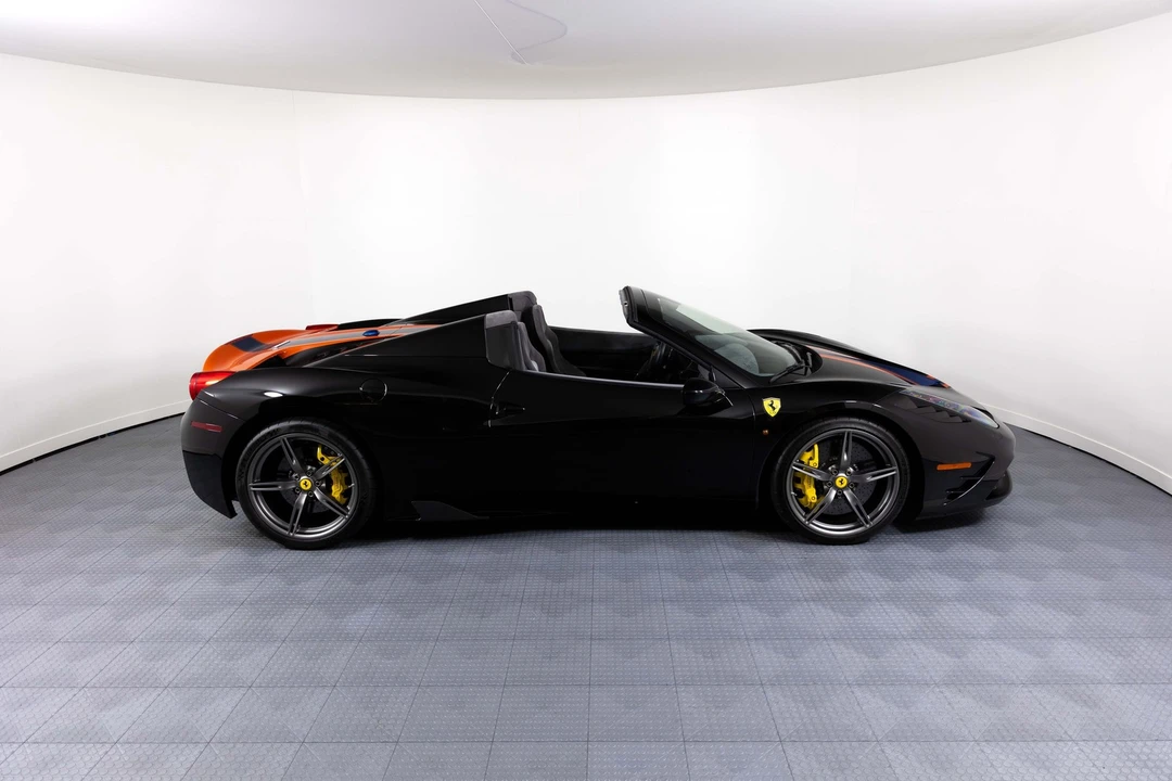 2015 Ferrari 458 Speciale Aperta - Image 3 of 12