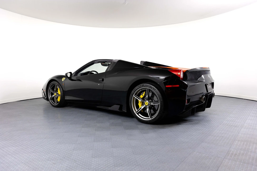 2015 Ferrari 458 Speciale Aperta - Image 10 of 12