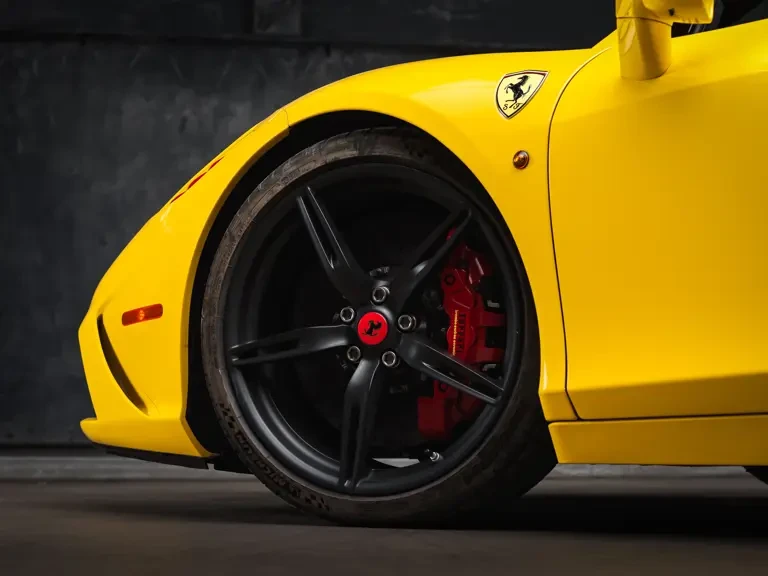 2015 Ferrari 458 Speciale Aperta - Image 27 of 31