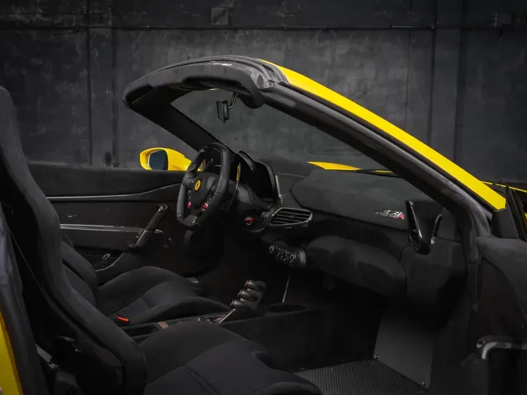 2015 Ferrari 458 Speciale Aperta - Image 12 of 31