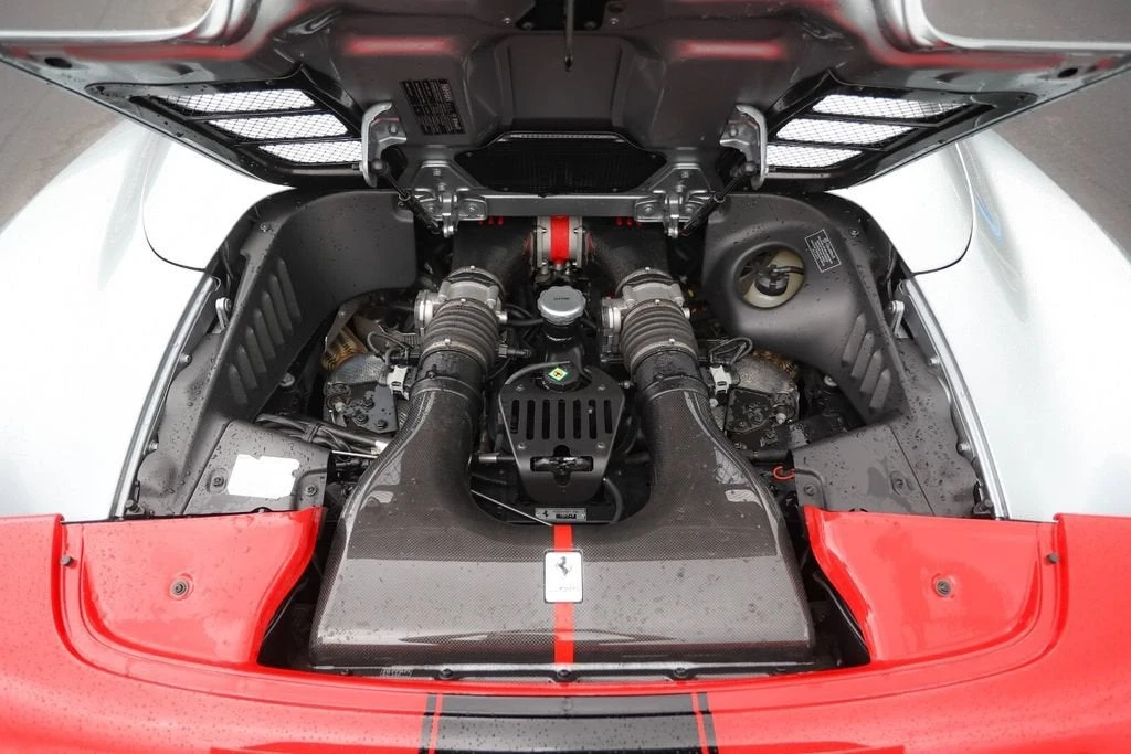 2015 Ferrari 458 Speciale Aperta - Image 24 of 31