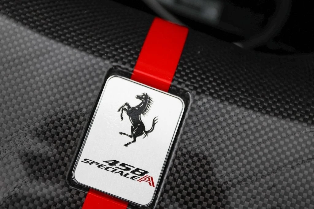 2015 Ferrari 458 Speciale Aperta - Image 26 of 31