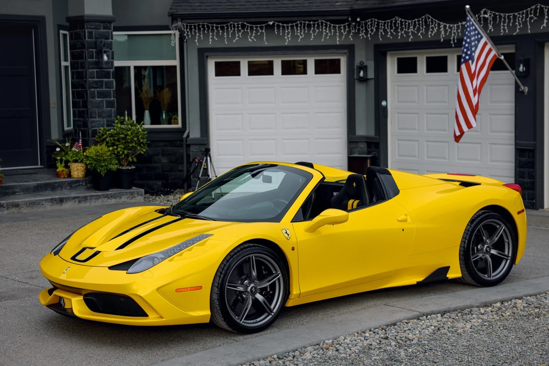 2015 Ferrari 458 Speciale Aperta - Image 24 of 31