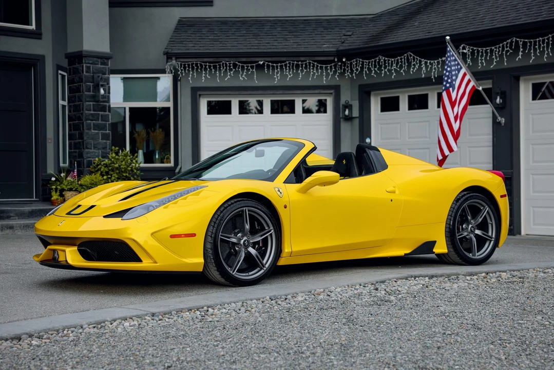 2015 Ferrari 458 Speciale Aperta - Image 23 of 31