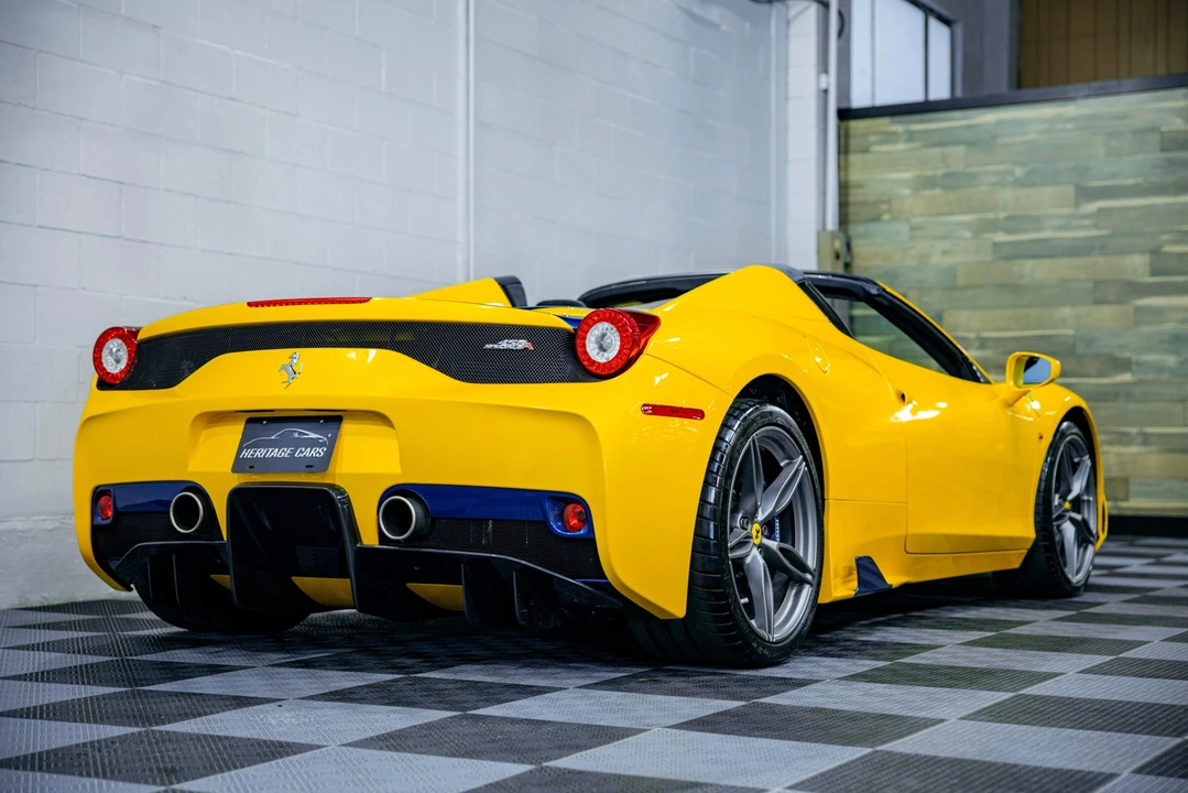 2015 Ferrari 458 Speciale Aperta - Image 31 of 31