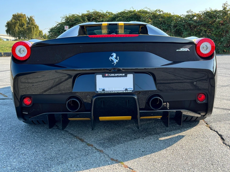 2015 Ferrari 458 Speciale Aperta - Image 7 of 31