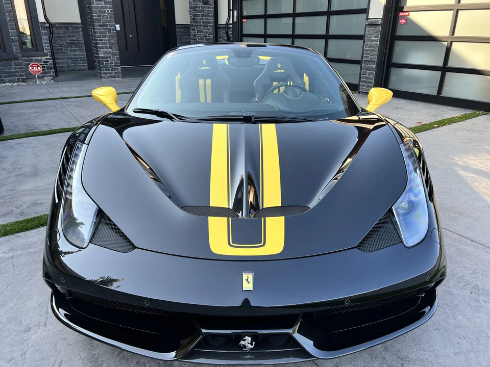 2015 Ferrari 458 Speciale Aperta - Image 14 of 31