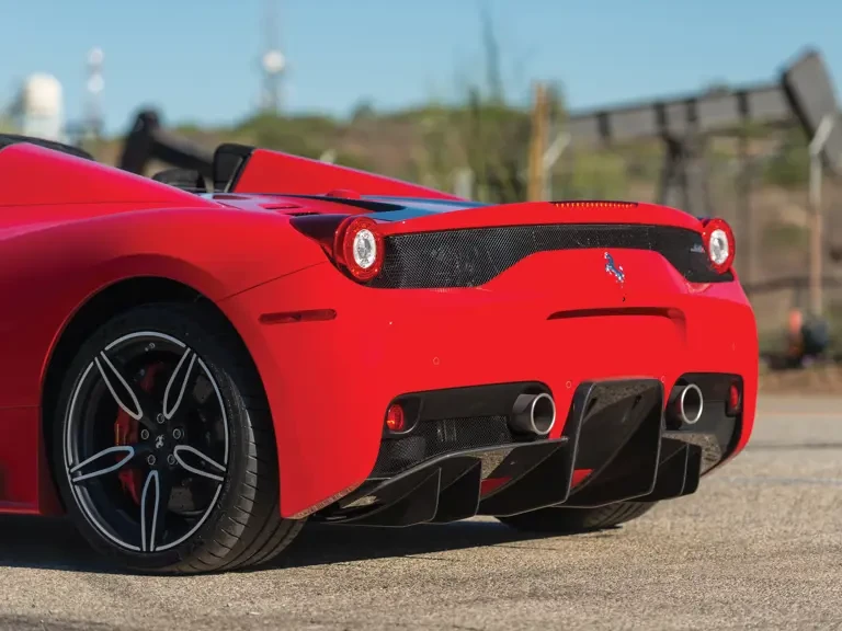 2015 Ferrari 458 Speciale Aperta - Image 10 of 31