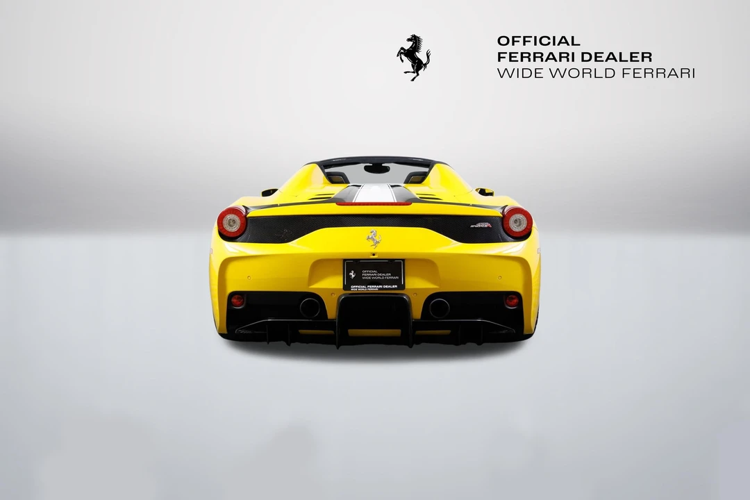 2015 Ferrari 458 Speciale Aperta - Image 13 of 31