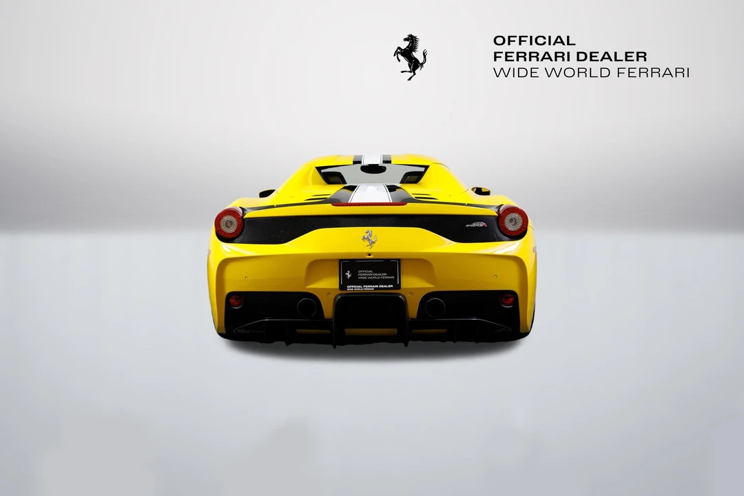 2015 Ferrari 458 Speciale Aperta - Image 14 of 31