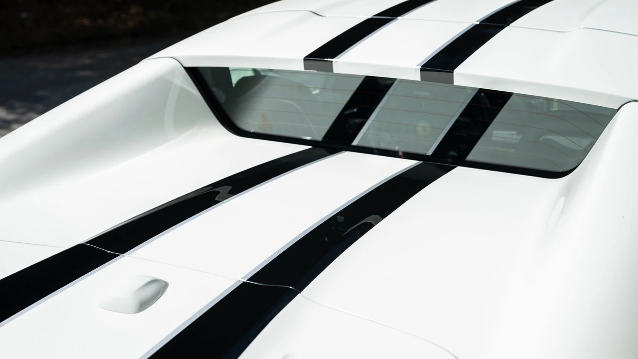 2015 Ferrari 458 Speciale Aperta - Image 25 of 31