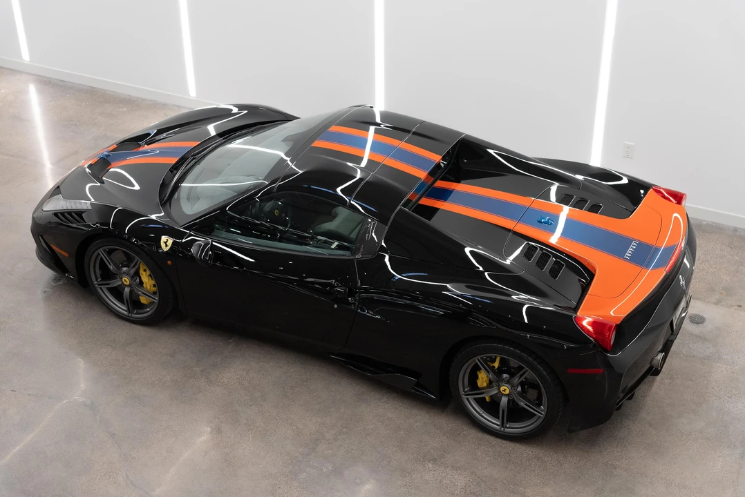 2015 Ferrari 458 Speciale Aperta - Image 11 of 31