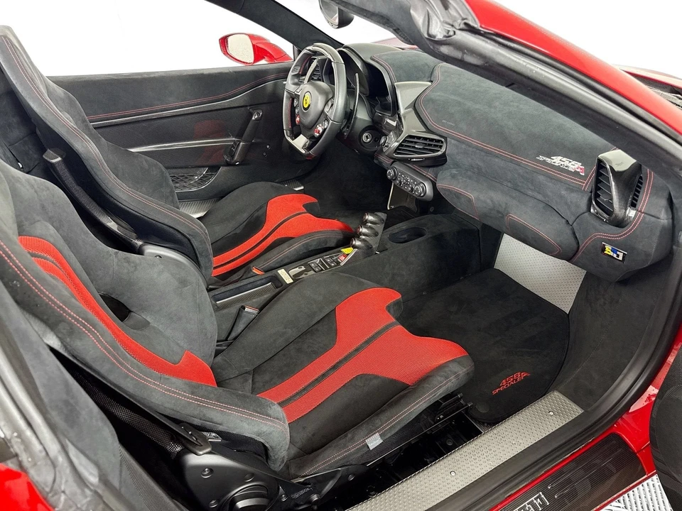 2015 Ferrari 458 Speciale Aperta - Image 21 of 31
