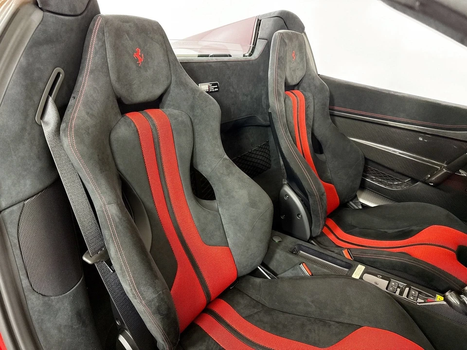 2015 Ferrari 458 Speciale Aperta - Image 22 of 31