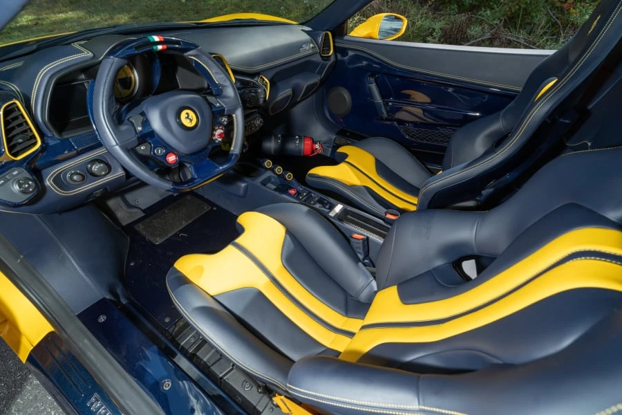 2015 Ferrari 458 Speciale Aperta - Image 29 of 31