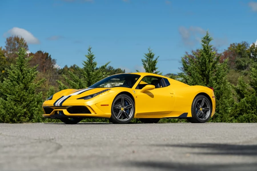2015 Ferrari 458 Speciale Aperta - Image 24 of 31