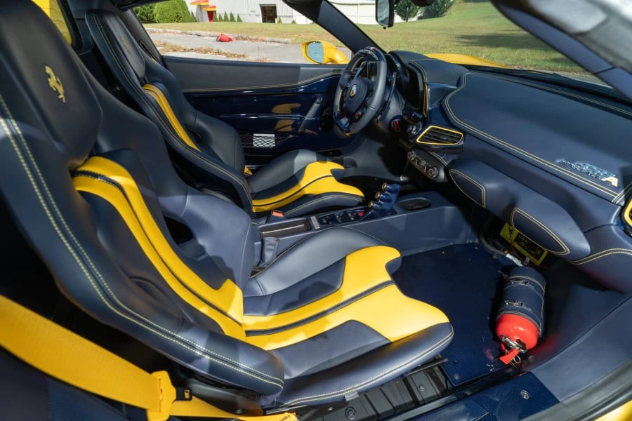 2015 Ferrari 458 Speciale Aperta - Image 30 of 31