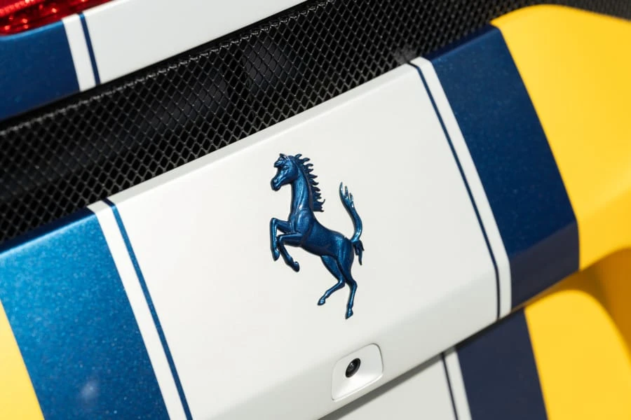 2015 Ferrari 458 Speciale Aperta - Image 17 of 31