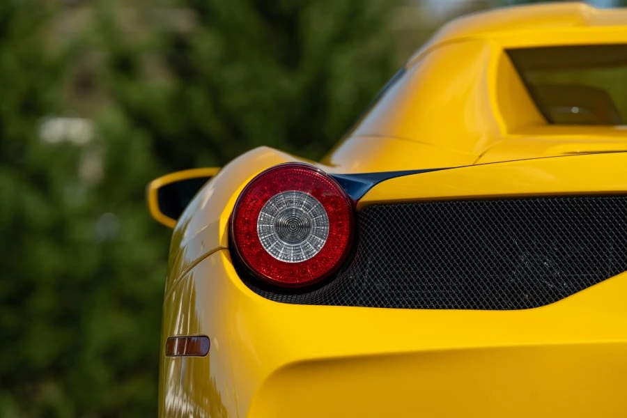 2015 Ferrari 458 Speciale Aperta - Image 9 of 31