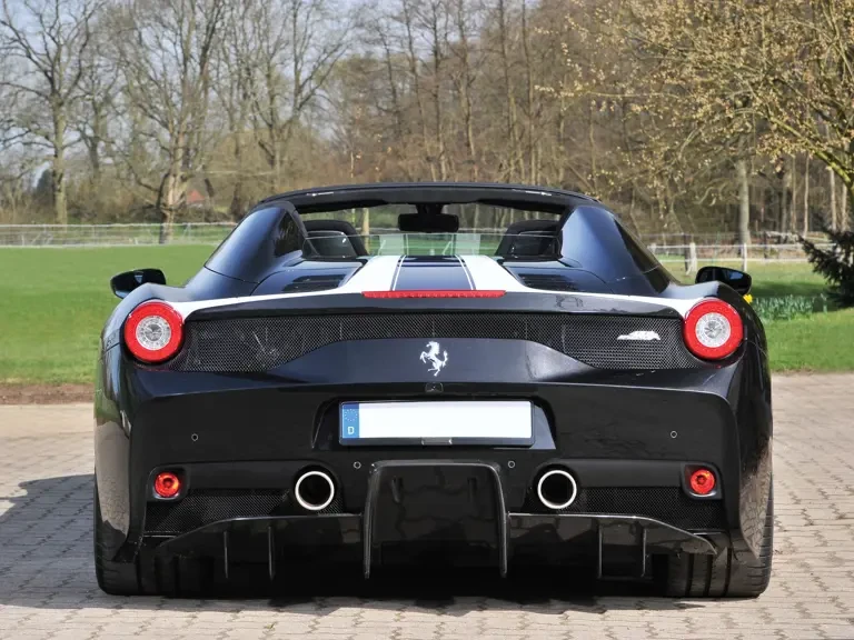 2015 Ferrari 458 Speciale Aperta - Image 21 of 28