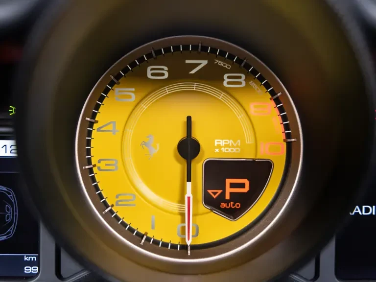 2015 Ferrari 458 Speciale Aperta - Image 19 of 31