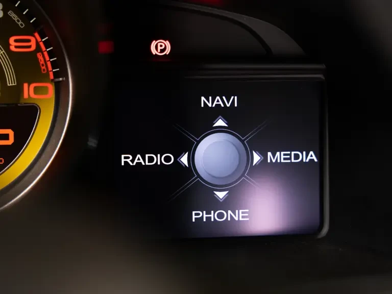 2015 Ferrari 458 Speciale Aperta - Image 23 of 31
