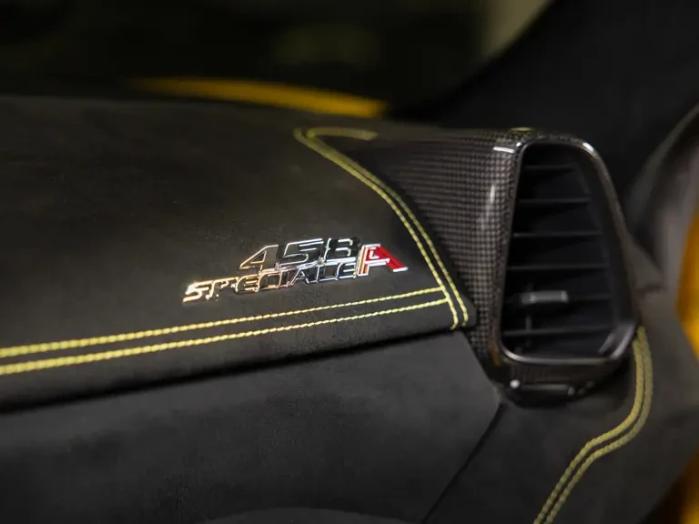 2015 Ferrari 458 Speciale Aperta - Image 24 of 31