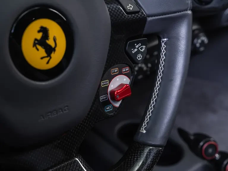 2015 Ferrari 458 Speciale Aperta - Image 26 of 31